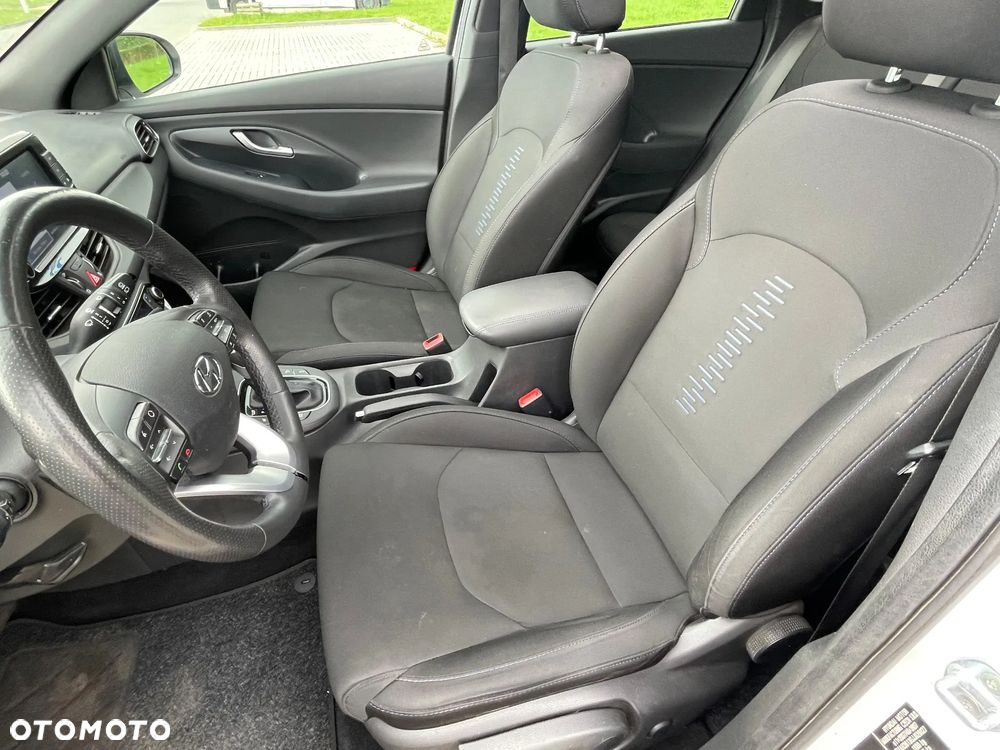 Hyundai i30 1.4 T-GDI DCT Premium - 25