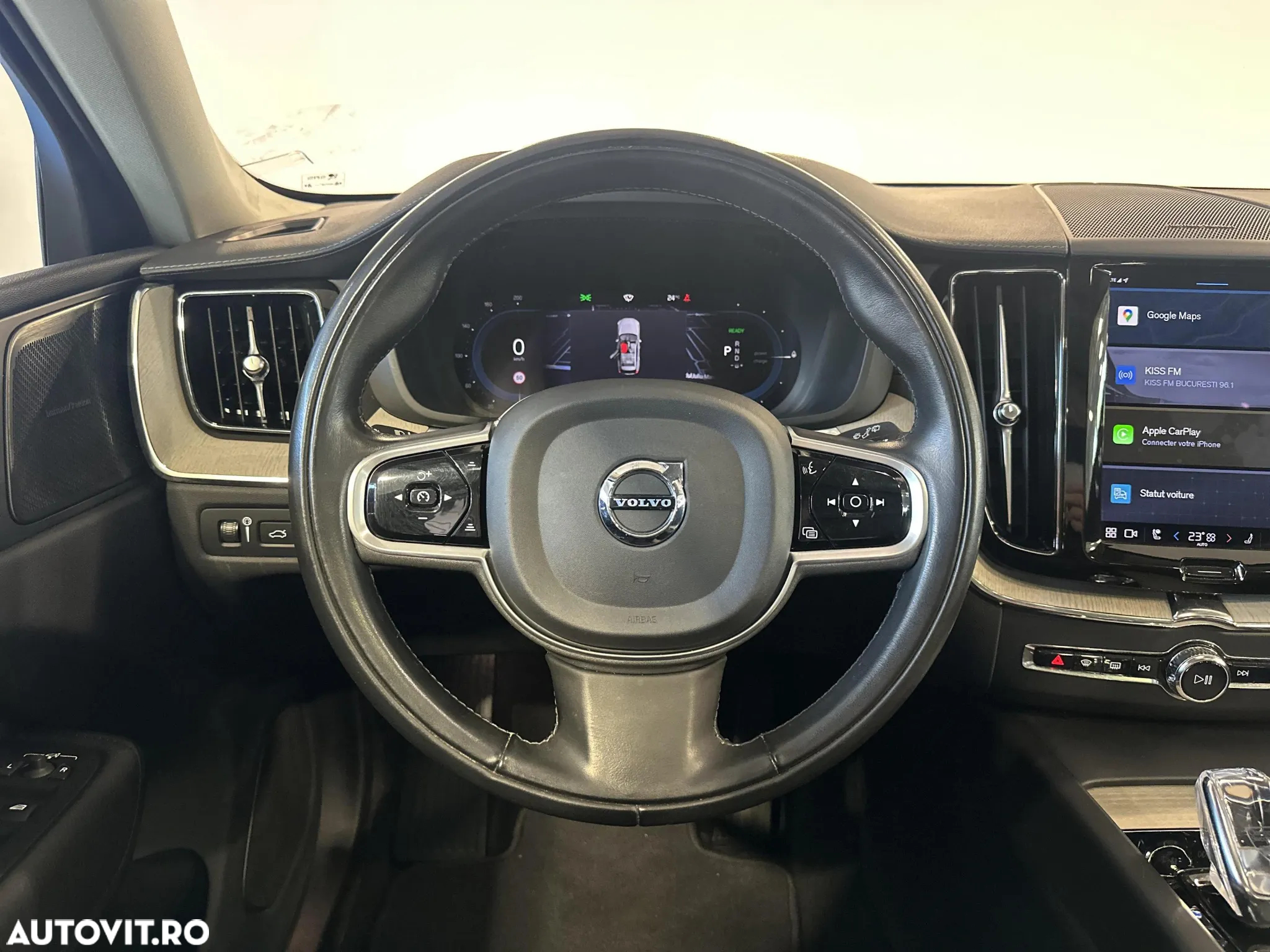 Volvo XC 60 T6 AWD Recharge Geartronic Inscription - 16