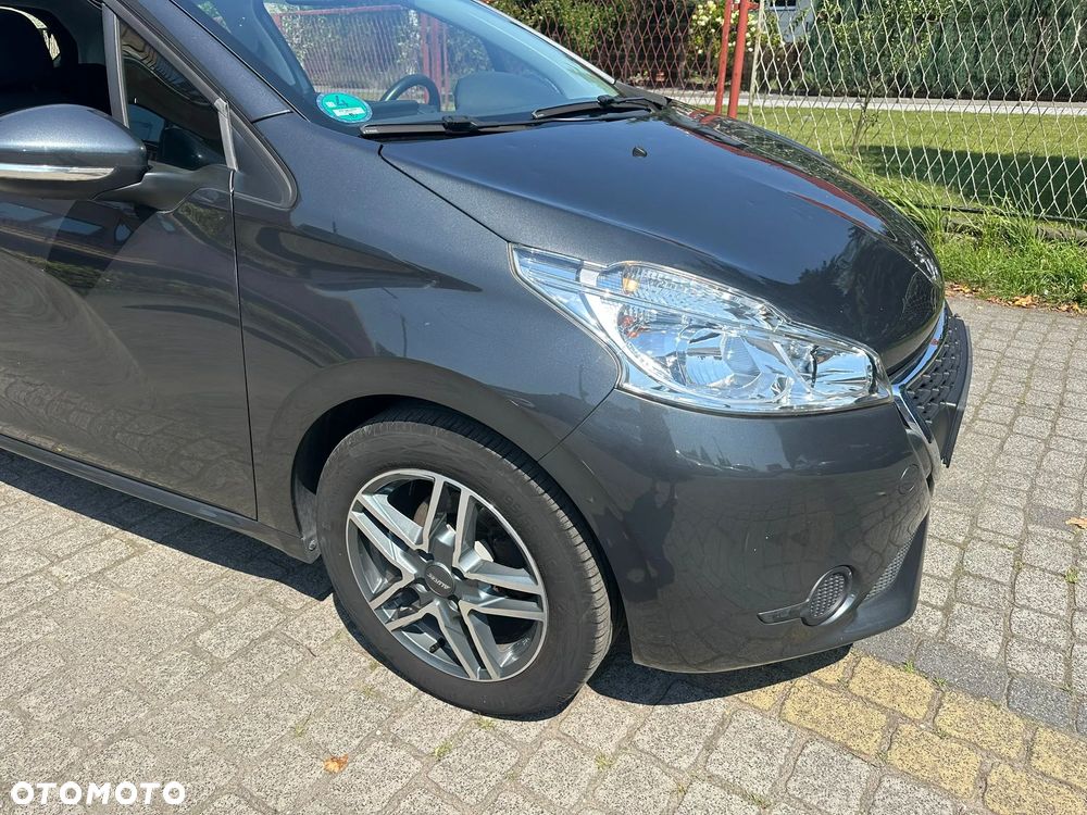 Peugeot 208 82 PureTech Style - 8