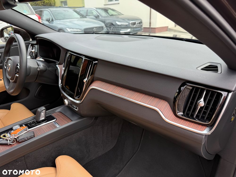 Volvo V60 Cross Country B5 B AWD Geartronic - 17