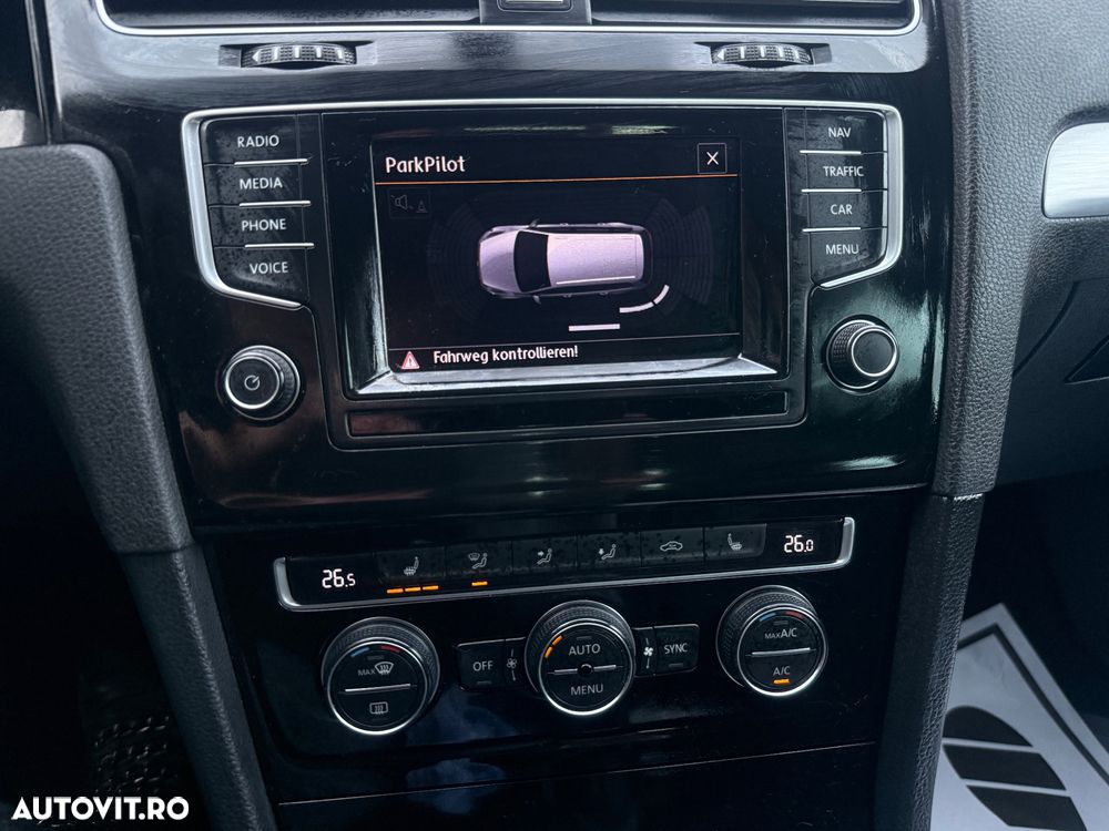 Volkswagen Golf 1.6 TDI 4Motion BlueMotion Technology Cup - 13