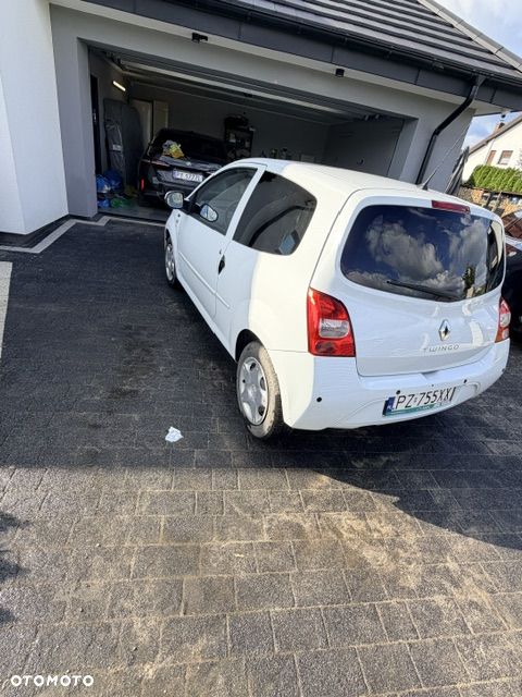 Renault Twingo 1.2 LEV 16V 75 Authentique - 9