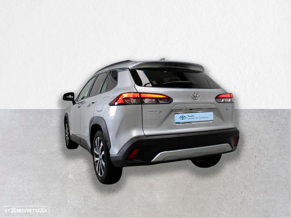 Toyota Corolla Cross 1.8 Hybrid Luxury - 3