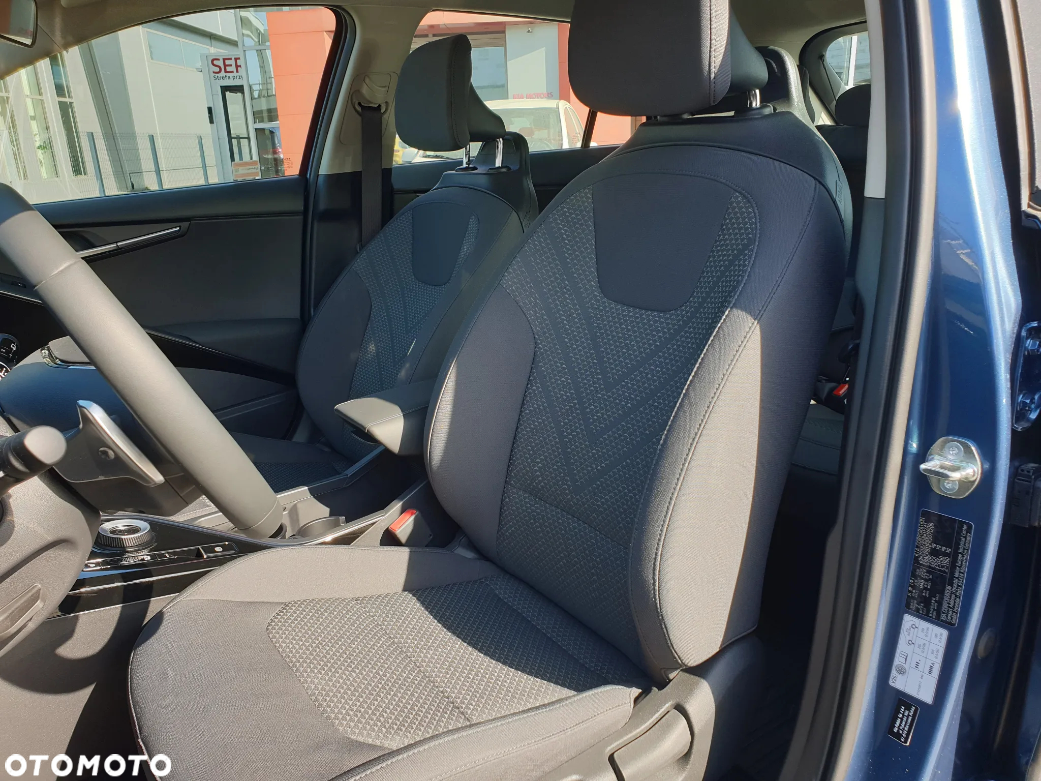 Kia Niro e-Niro 64kWh M - 10