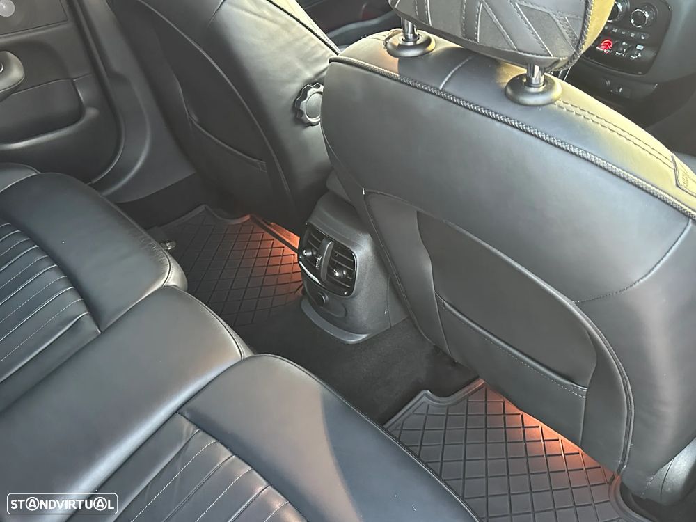 MINI Clubman Cooper SD Auto Desportiva - 36