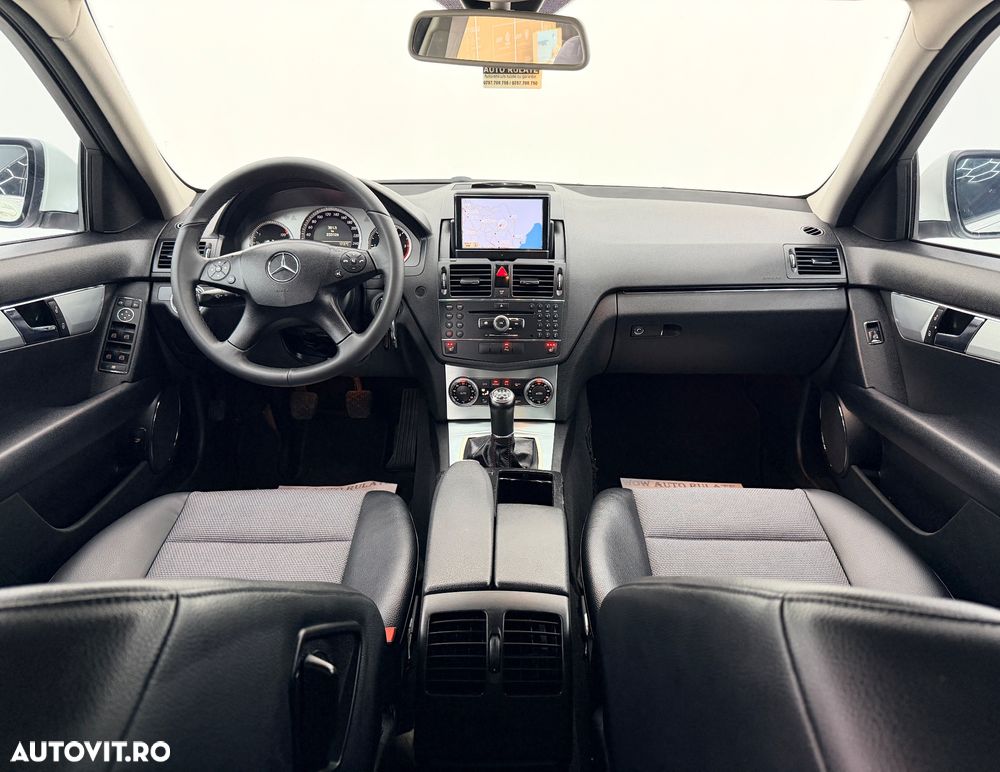 Mercedes-Benz C 220 CDI DPF (BlueEFFICIENCY) Avantgarde - 6