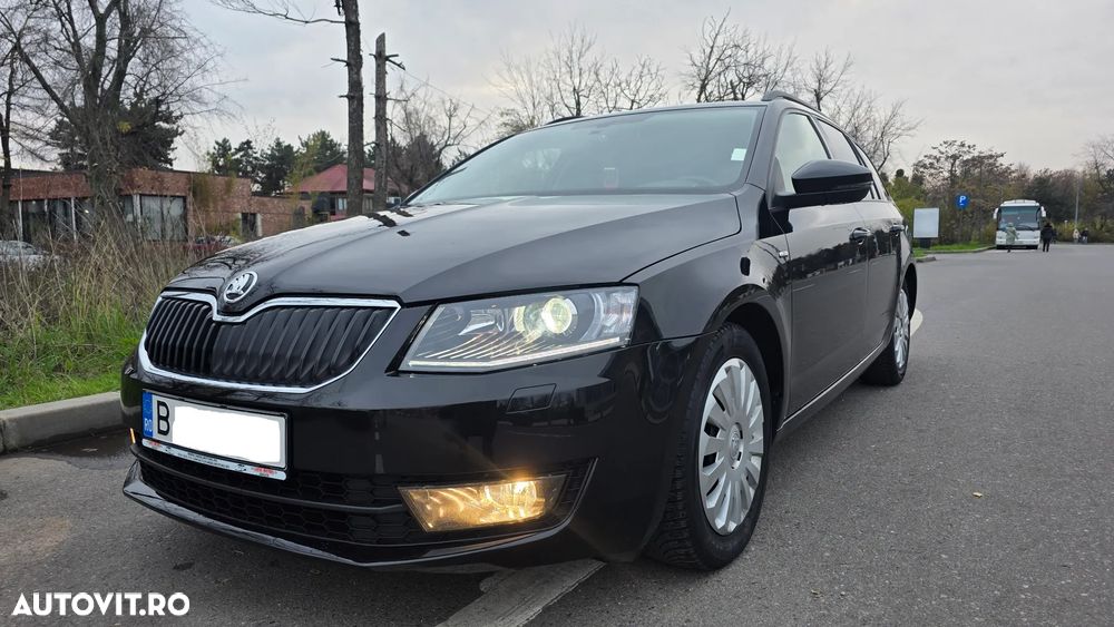 Skoda Octavia 2.0 TDI DSG Style - 2