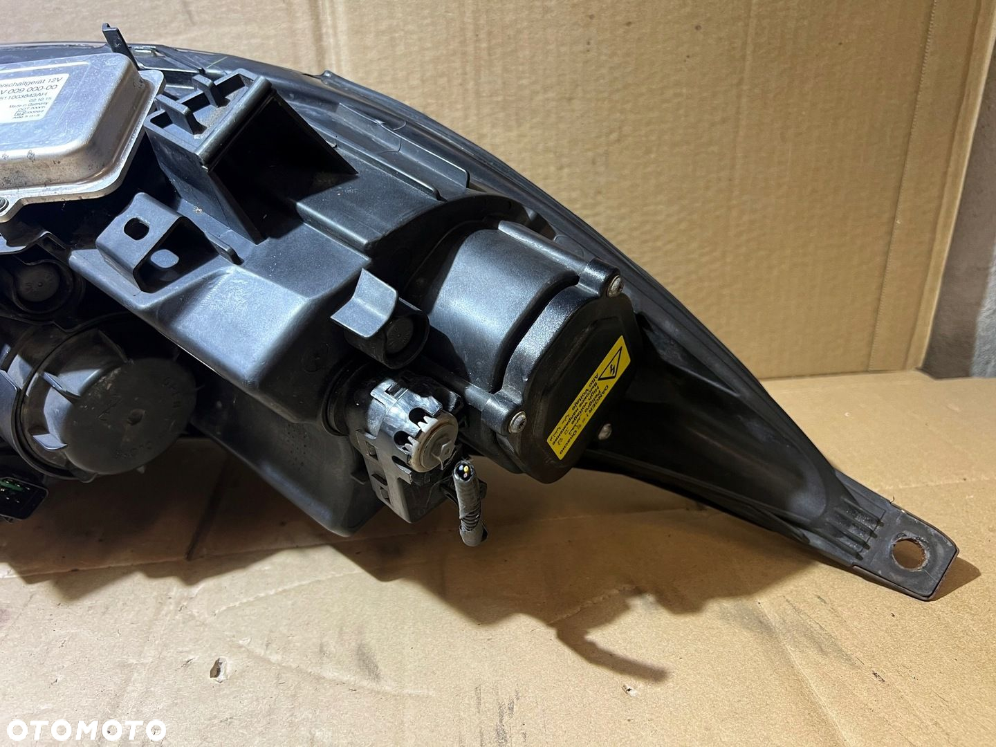 KIA SPORTAGE III 10-15r LAMPA LEWA PRZEDNIA LEWY PRZÓD 92101-3U310 - 9