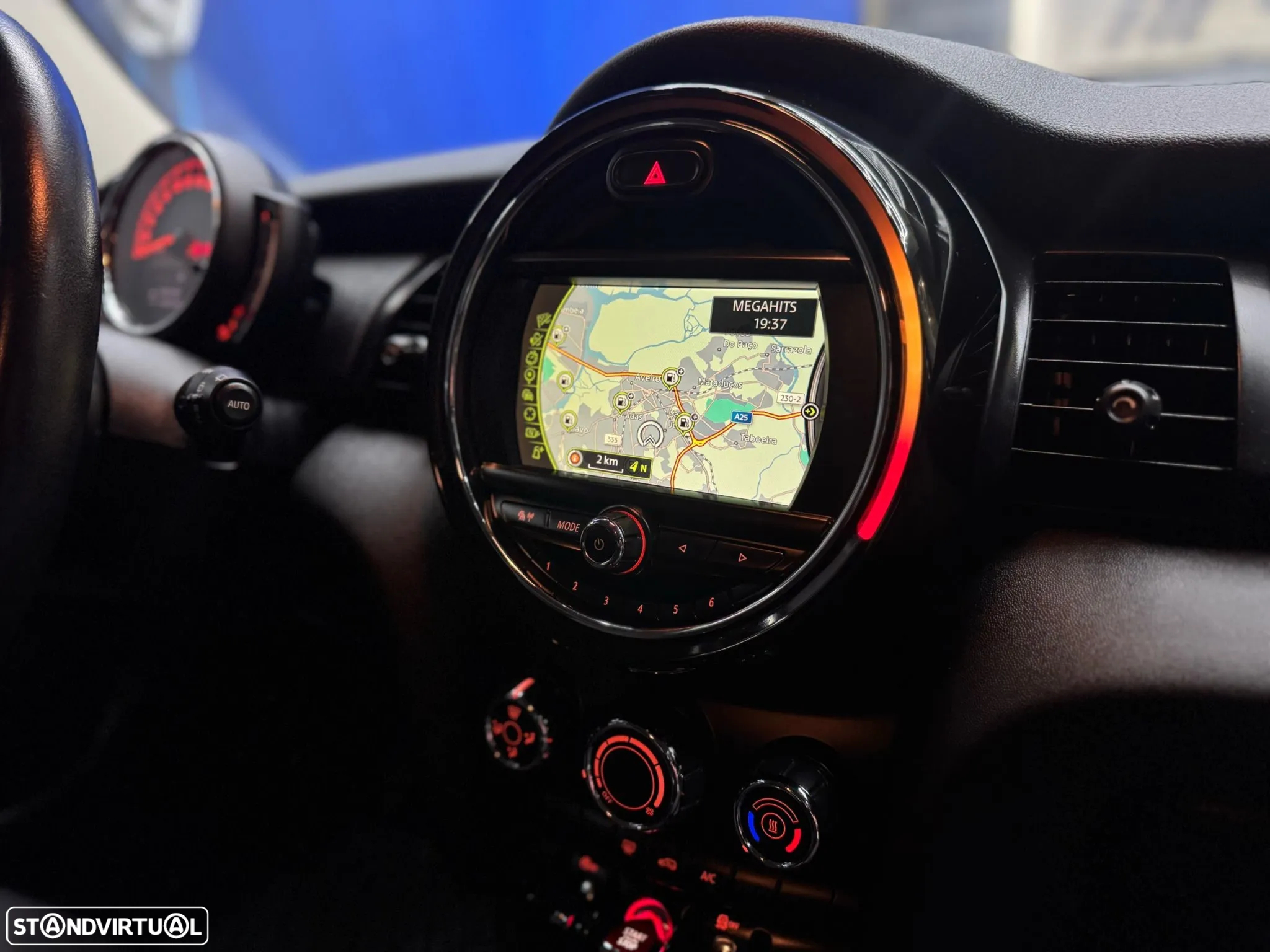 MINI 5 Portas Cooper D - 7