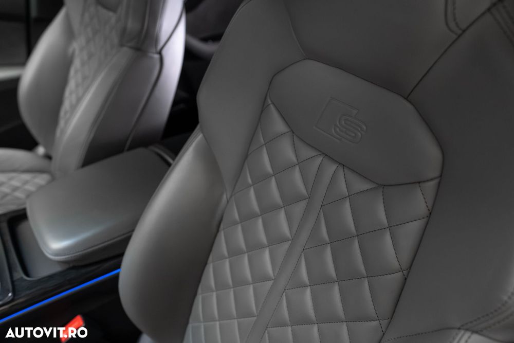 Audi Q8 - 26