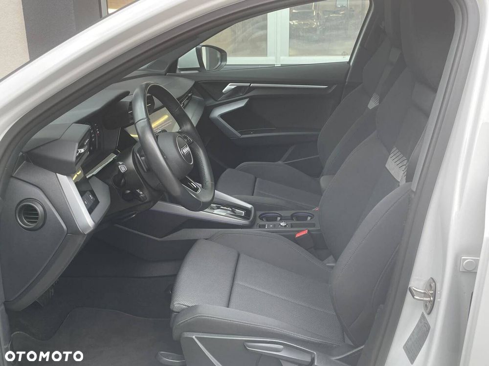 Audi A3 Sportback 35 TFSI mHEV Advanced S tronic - 11