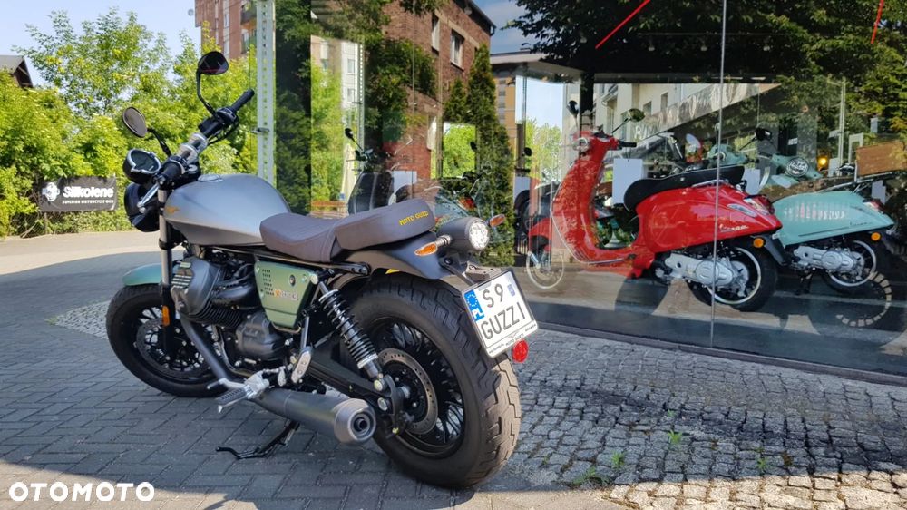 Moto Guzzi V9 - 3