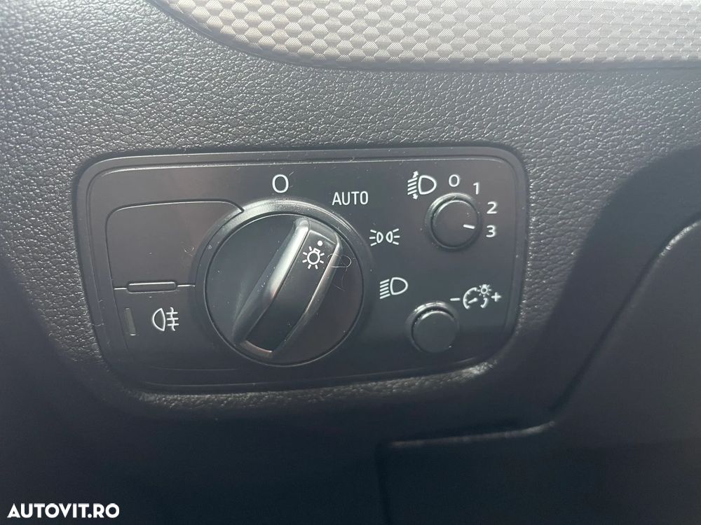 Audi Q2 2.0 TDI quattro S tronic sport - 26