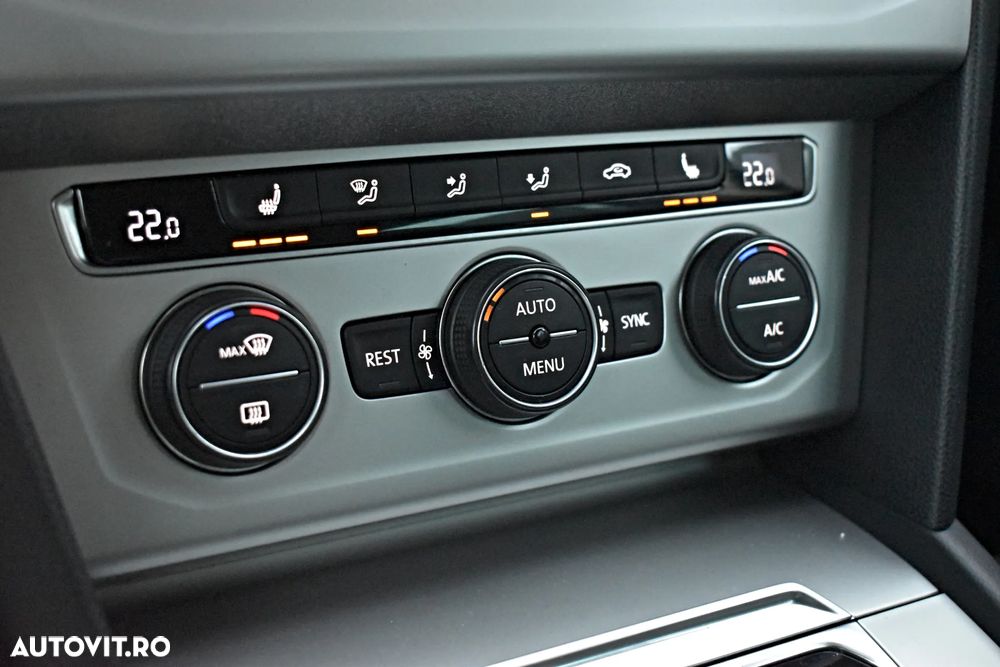 Volkswagen Passat Variant 2.0 TDI DSG (BlueMotion Technology) Comfortline - 20