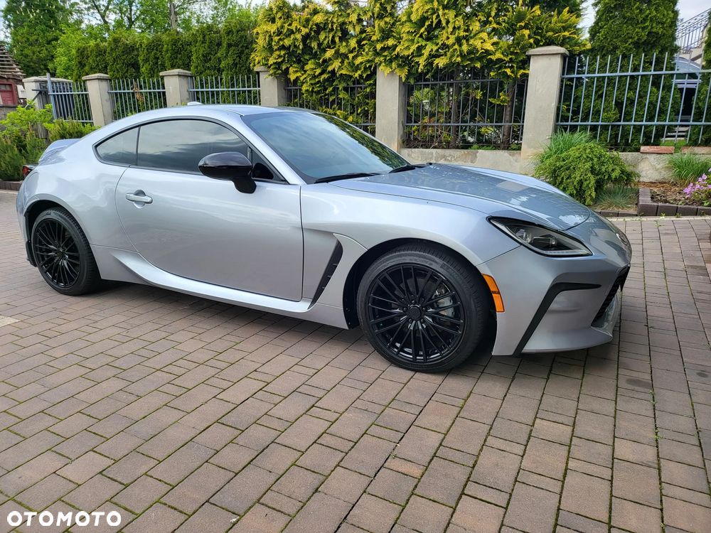 Toyota GR86 2.4 Dynamic - 2