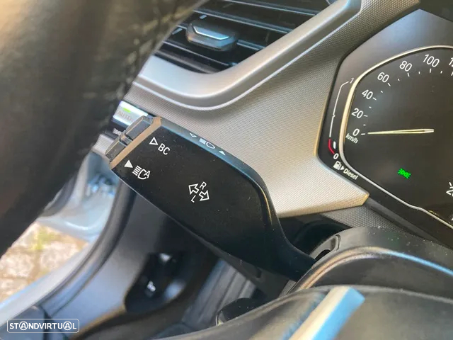 BMW 118 d Aut. Advantage - 13