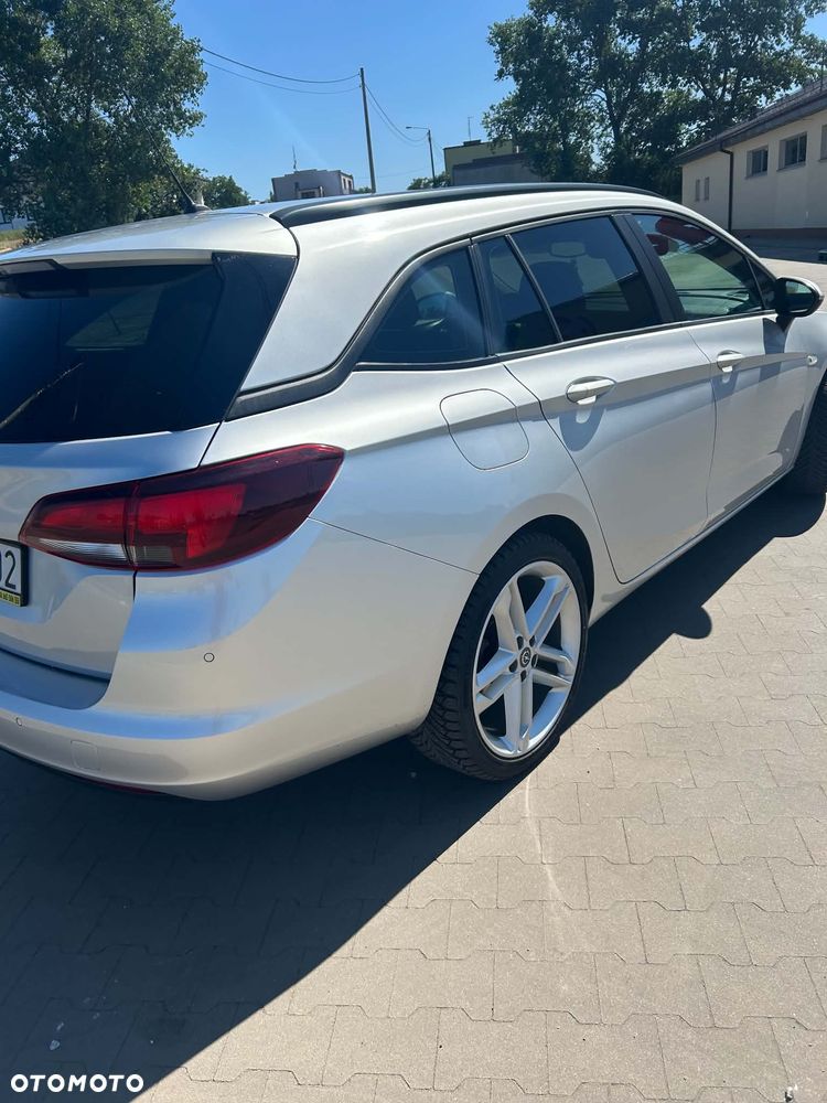Opel Astra 1.6 CDTI Enjoy - 3