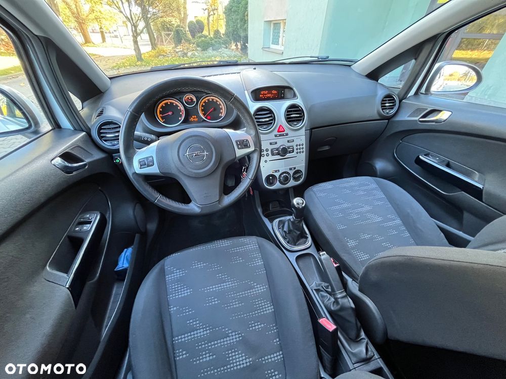 Opel Corsa 1.2 16V EcoFLEX Easytronic Innovation - 17