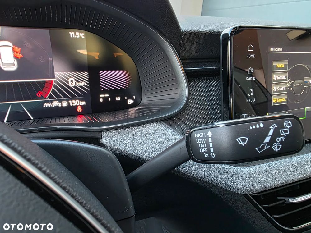 Skoda Kamiq 1.0 TSI Selection DSG - 31