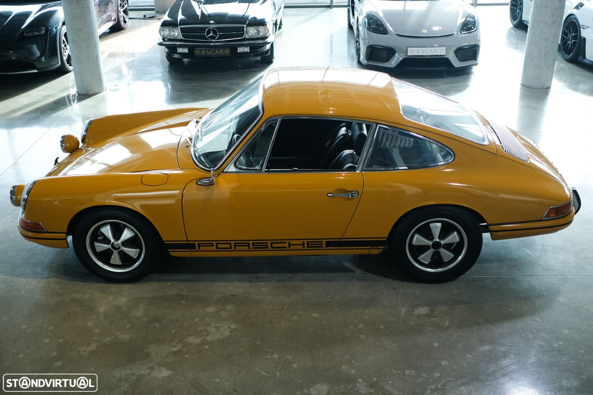 Porsche 911 Série F - 6