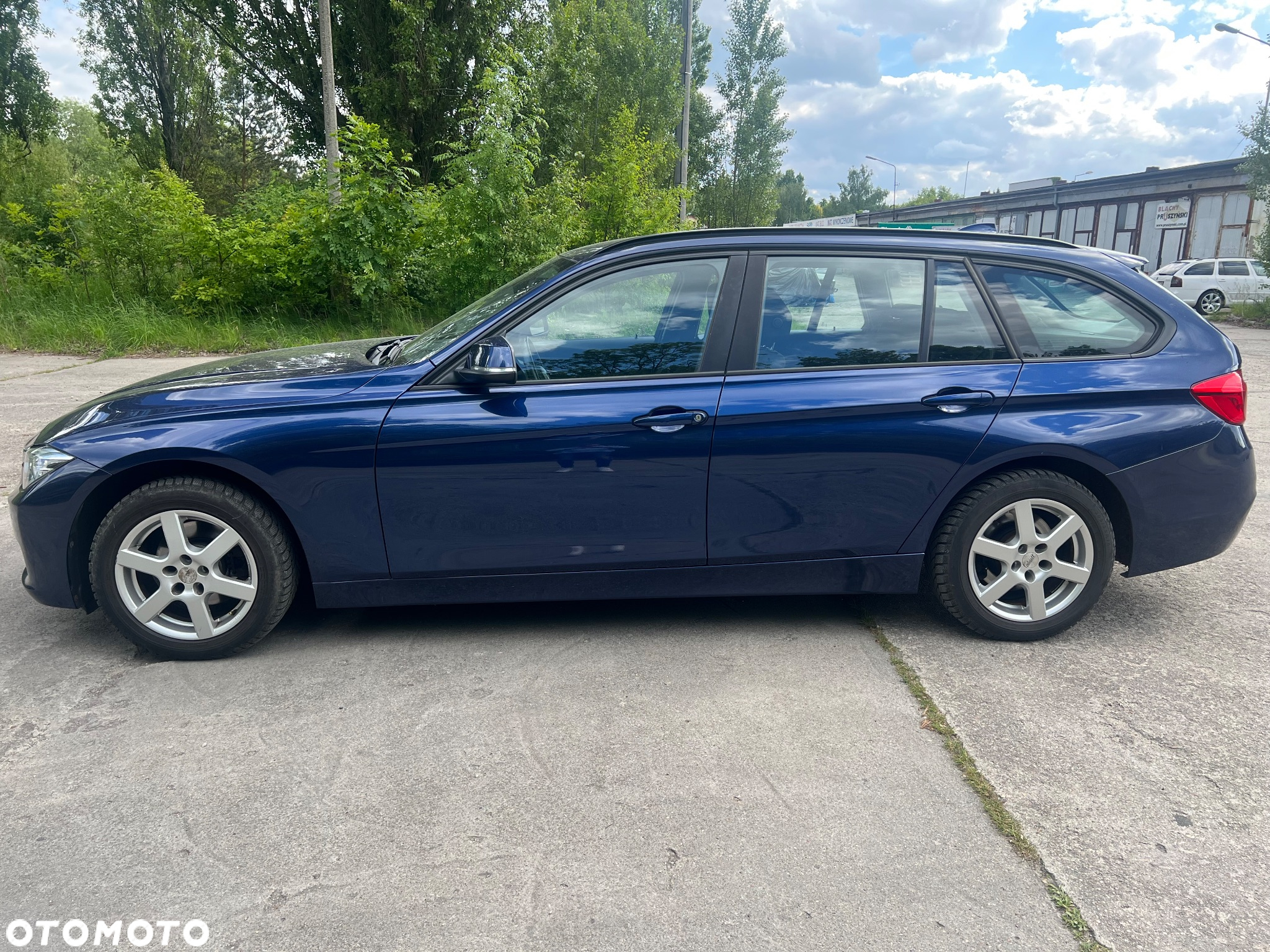 BMW Seria 3 318d - 7
