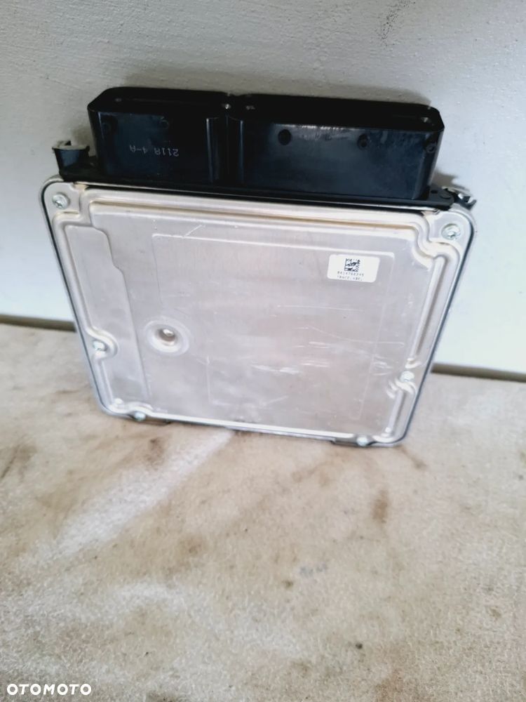 Sterownik Komputer Silnika 1.8 1.8TFSI TSI Audi A4 B8 A5 8K1907115A - 3