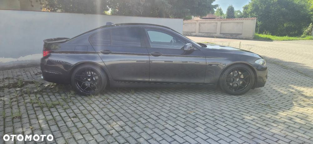 BMW Seria 5 520d - 6