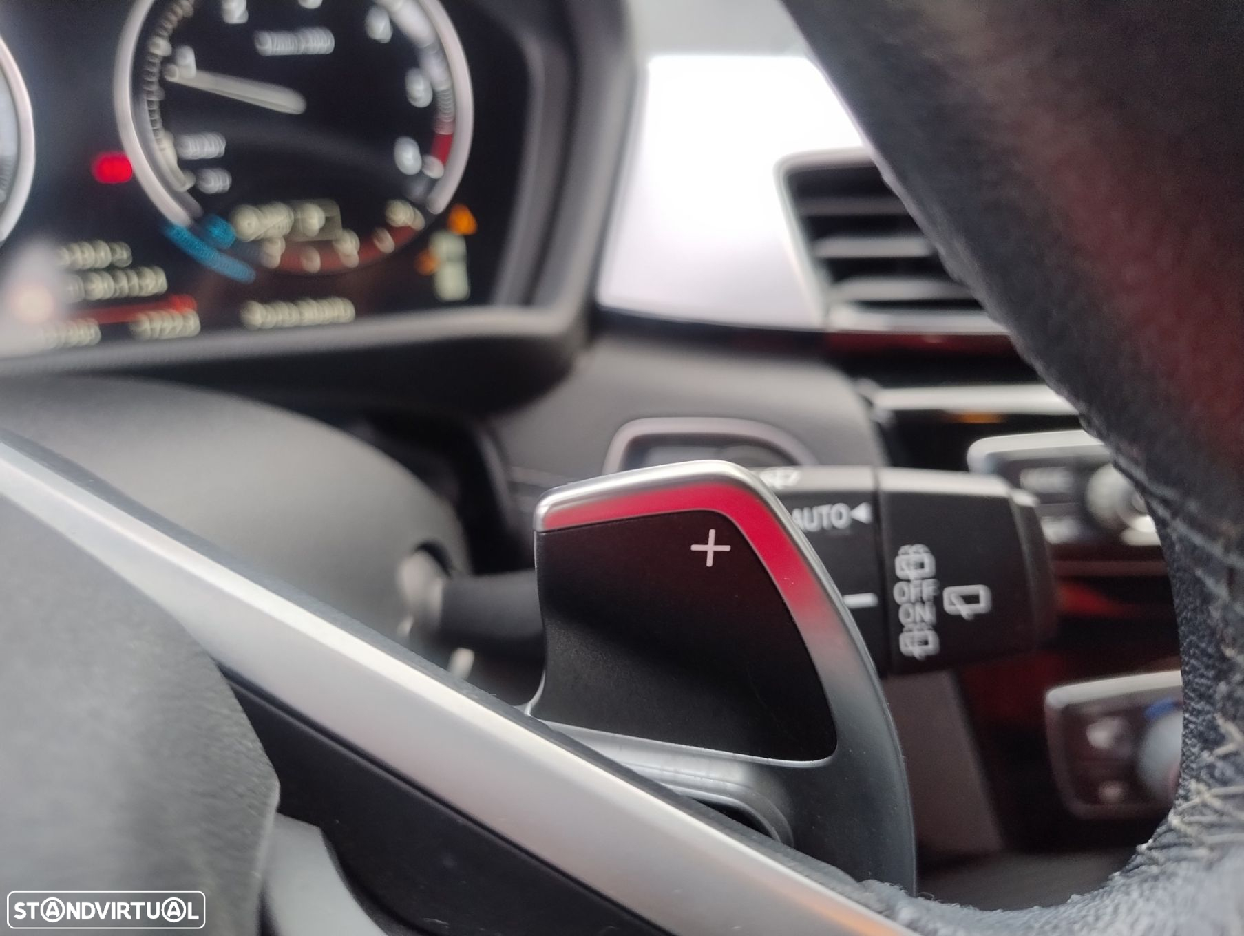 BMW X2 18 d sDrive Auto Advantage - 38
