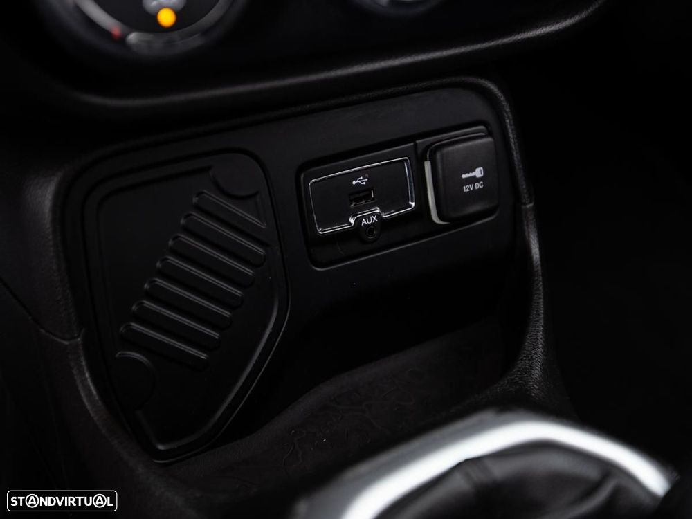 Jeep Renegade - 15