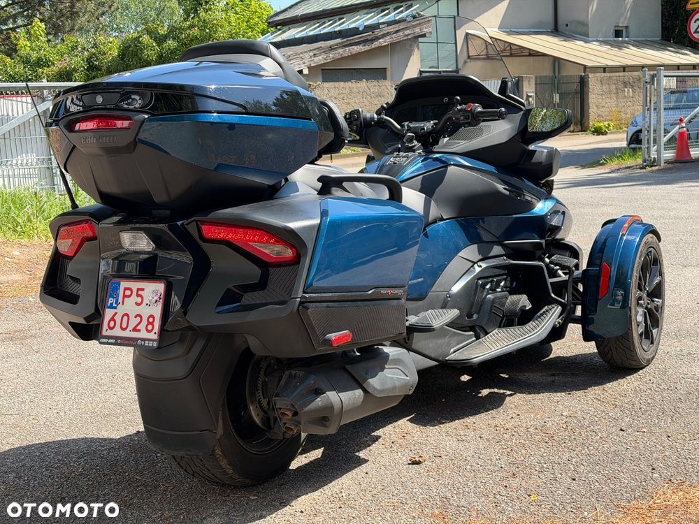 Can-Am Spyder - 5