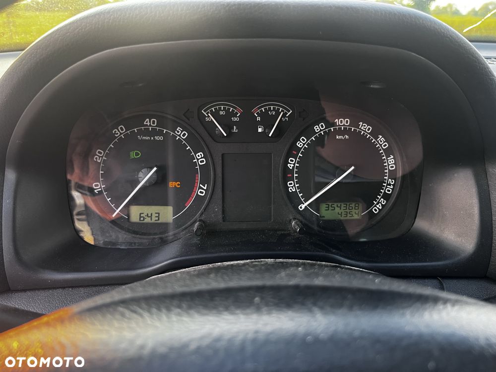 Skoda Octavia - 8