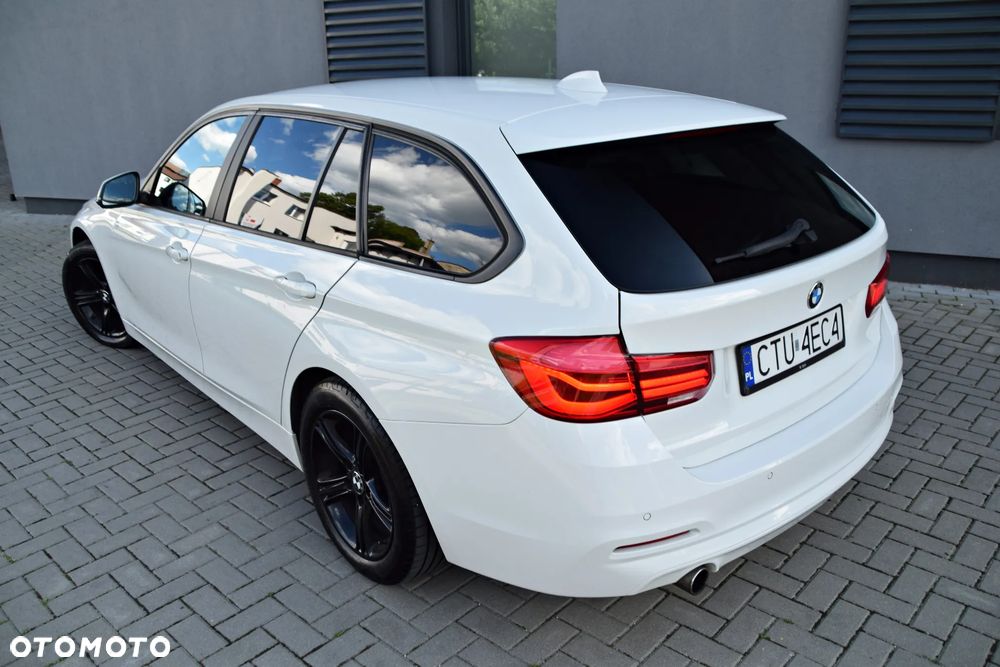 BMW Seria 3 318d - 5
