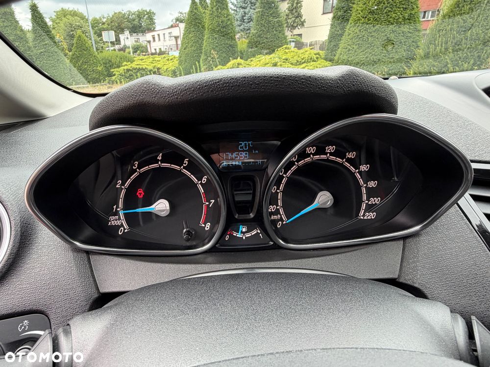 Ford Fiesta 1.0 EcoBoost Trend - 11
