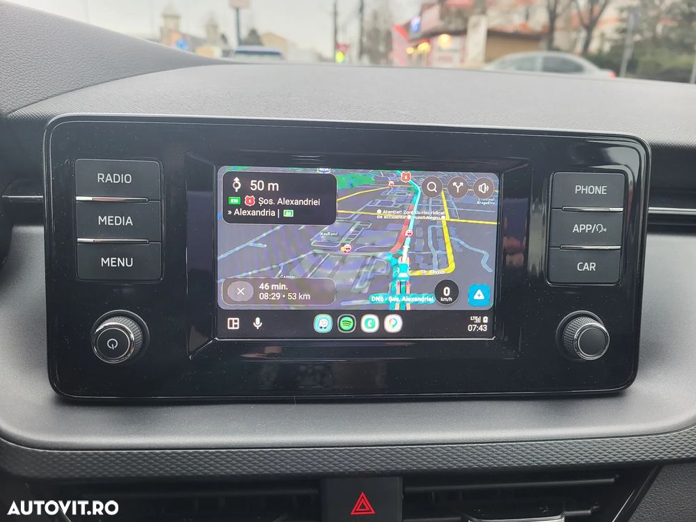 Skoda Scala 1.0 TSI DSG Ambition - 8