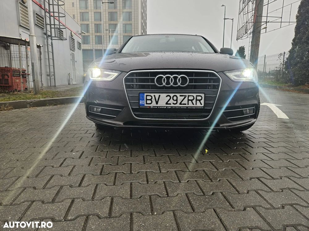 Audi A4 - 1