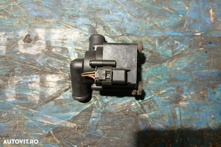 Pompa recirculare apa 03L965561 03L965561 Audi A4 B8/8K [2007 - 2011] - 3