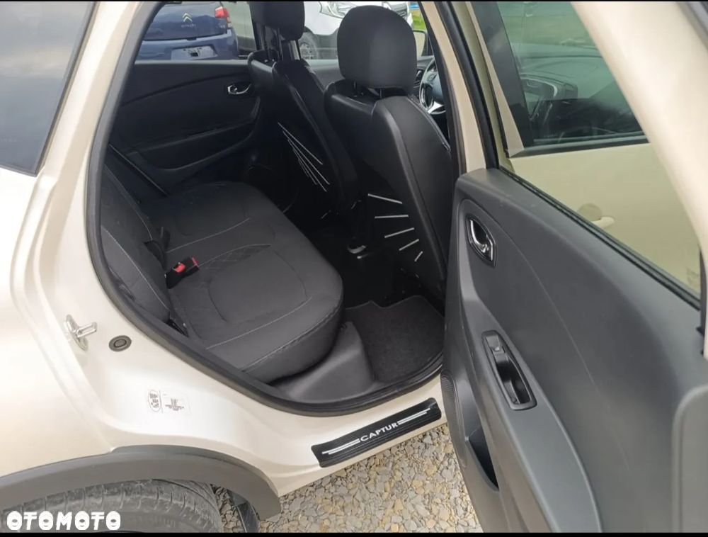 Renault Captur TCe 120 EDC Luxe - 28