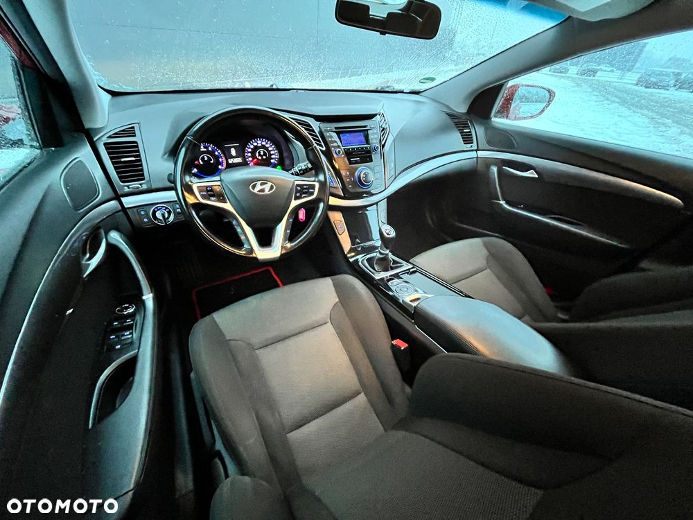 Hyundai i40 1.6 GDI BlueDrive Comfort - 12