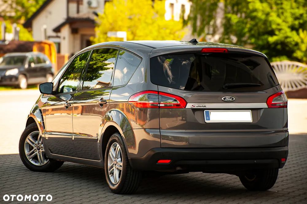 Ford S-Max 2.0 TDCi DPF Ambiente - 17