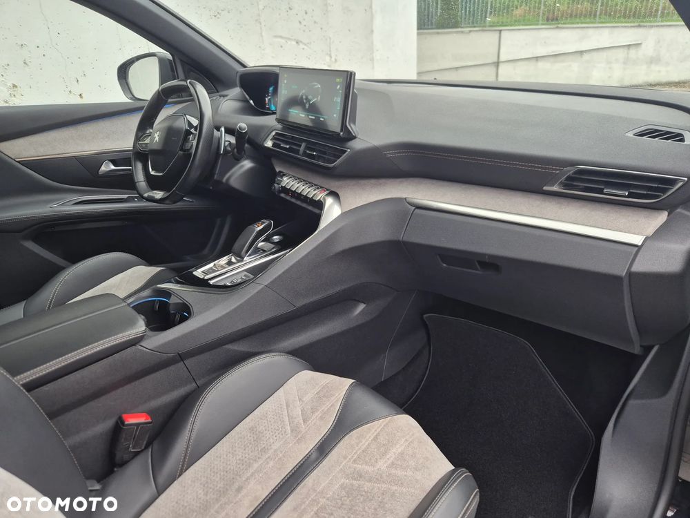 Peugeot 3008 225 e-EAT8 GT Pack - 11