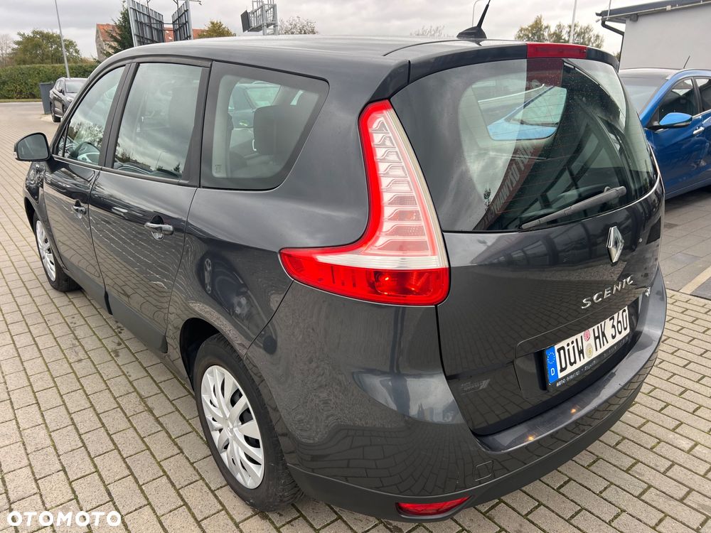 Renault Grand Scenic 1.9 dCi FAP Privilege - 4