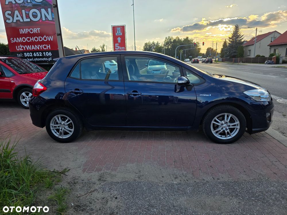 Toyota Auris 1.8 HSD Luna - 7