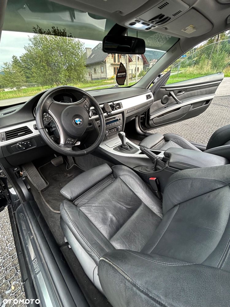 BMW Seria 3 335i - 18