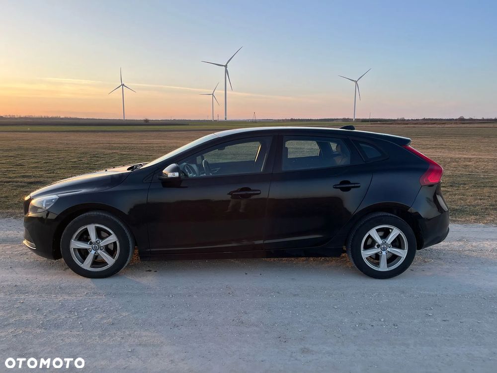 Volvo V40 - 22