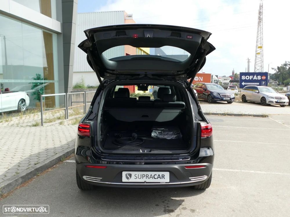 Mercedes-Benz EQB 300 4Matic Progressive - 16