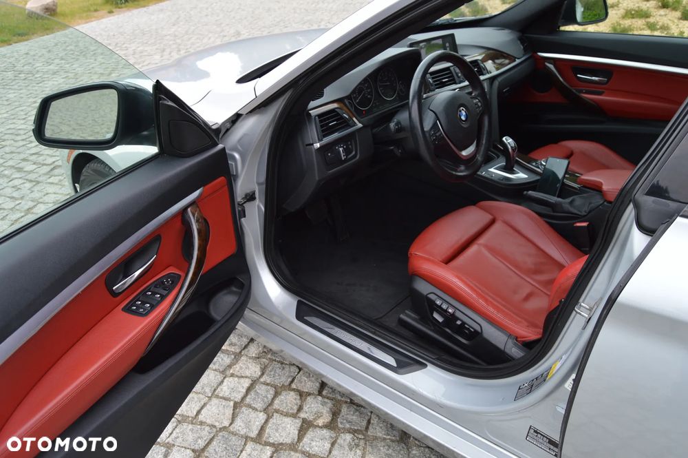 BMW 3GT 335i xDrive Sport Line - 11