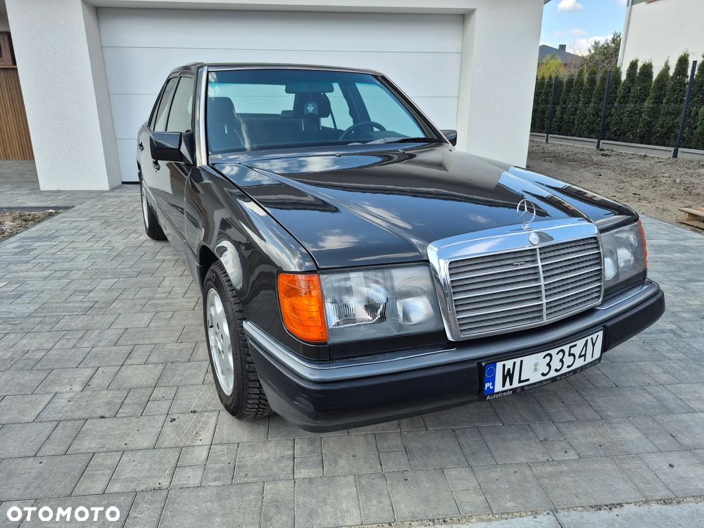 Mercedes-Benz W124 (1984-1993) - 18
