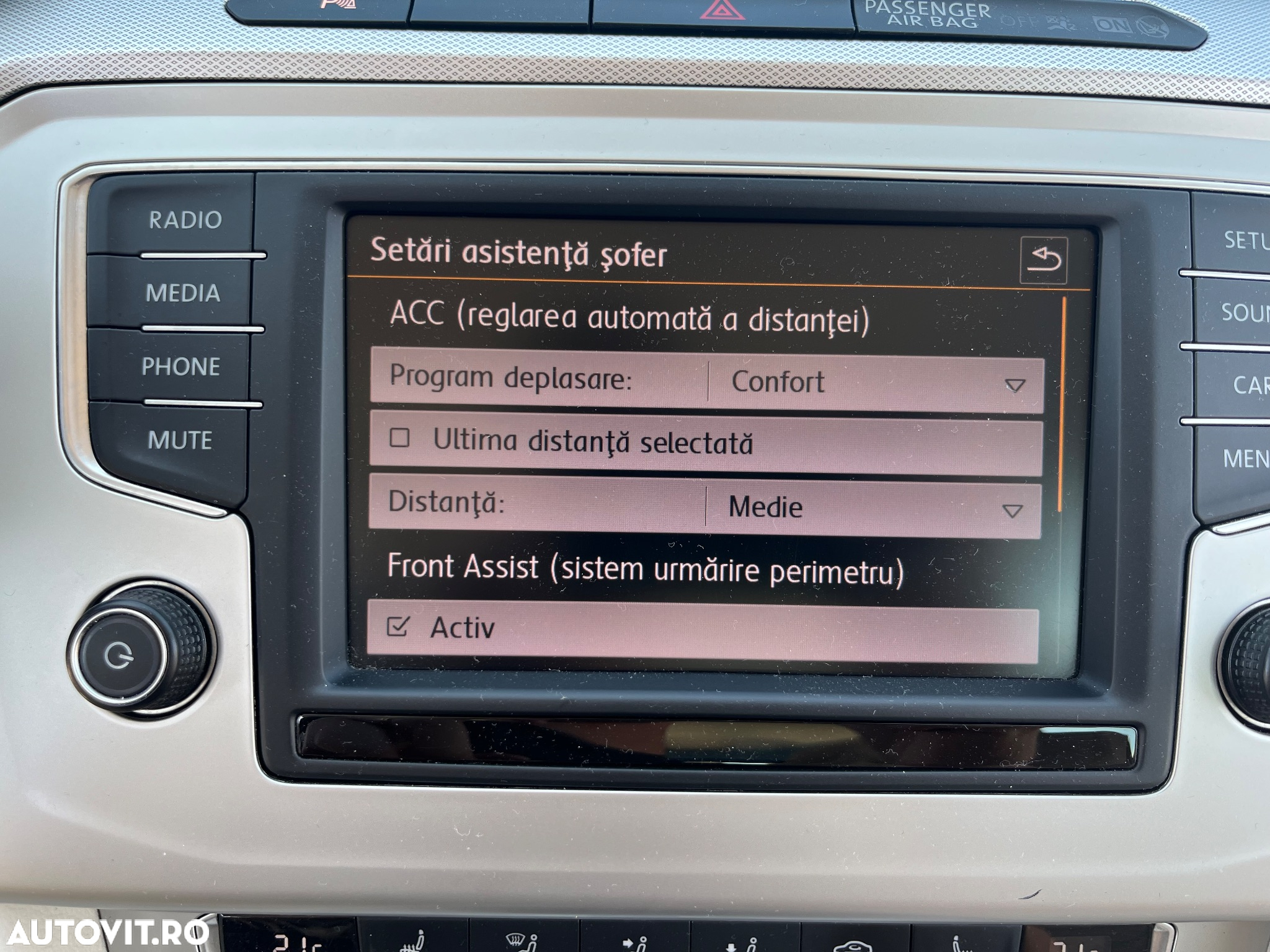 Volkswagen Passat 2.0 TDI Highline - 23