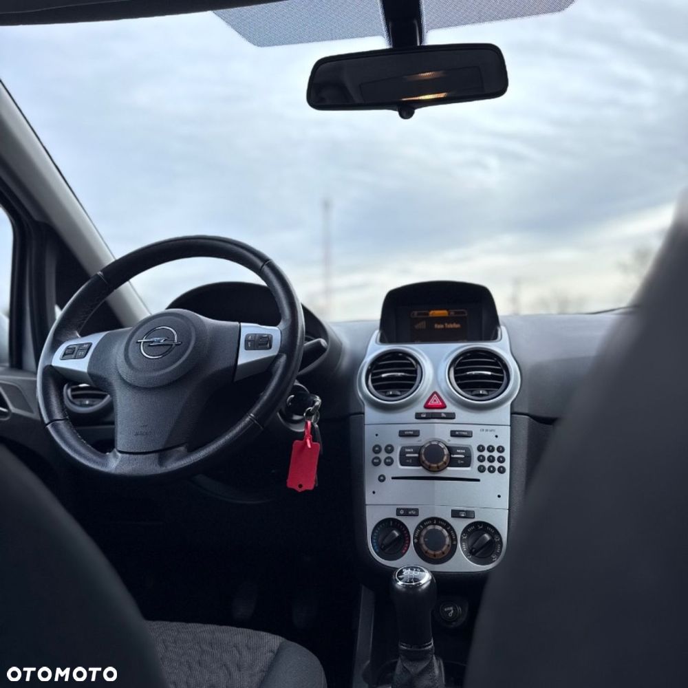Opel Corsa - 22
