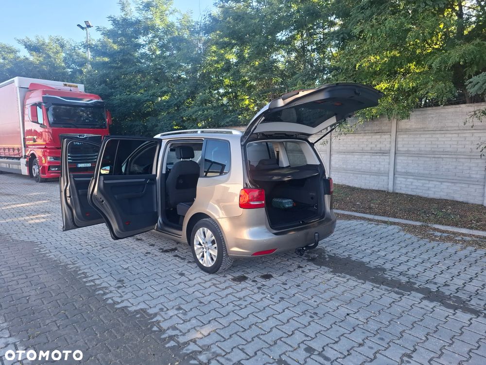 Volkswagen Tiguan - 4